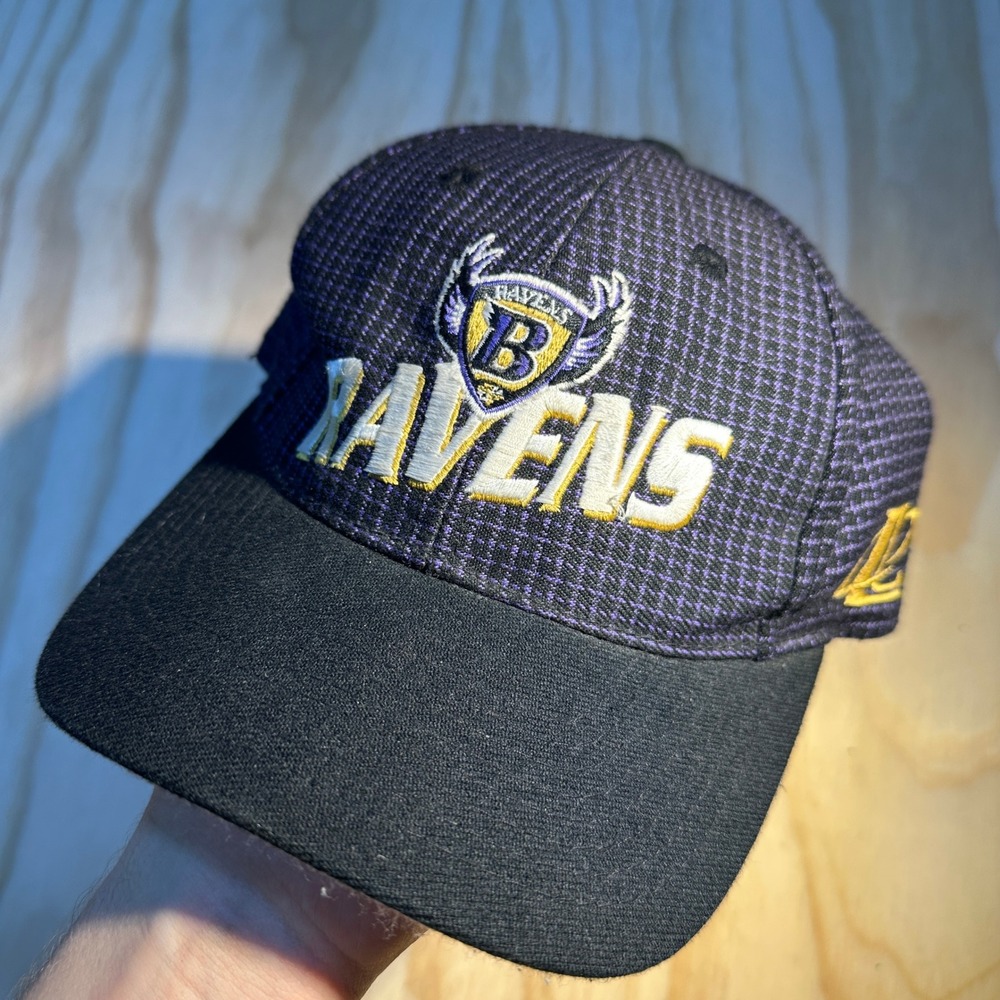 Logo Athletic Mens Purple Baltimore Ravens NFL Pro Line Snapback Hat OSFA Vtg